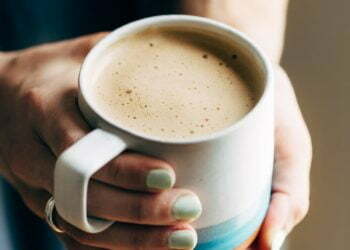 What 6 baristas clearly order when they visit a espresso store