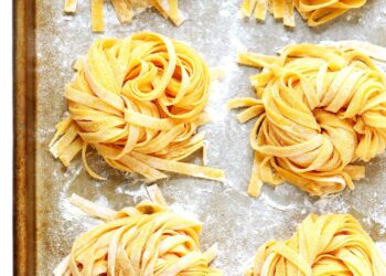 The Five Surprising Reasons Why Flour is in Some of Your Fast Foods