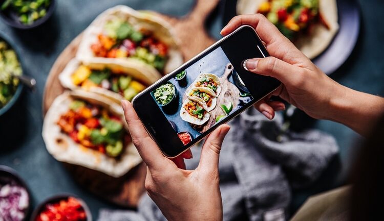 Six Tips to Promote Your Vegetarian Restaurant on Instagram Like a Pro